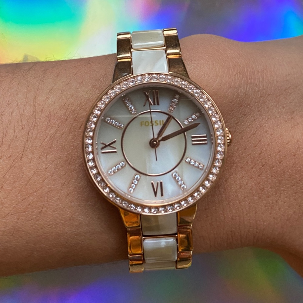 Rose gold womens fossil watch